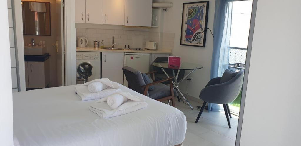 Appartement Estudio Banos Del Carmen à Málaga Extérieur photo